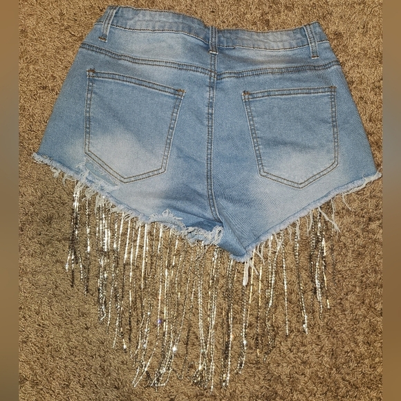 Rhinestone bedazzled Shorts size med - Picture 2 of 8